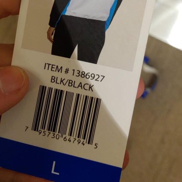 DKNY 3/4 zip up long sleeve. With pocket Sport Sweater - Picture 9 of 10